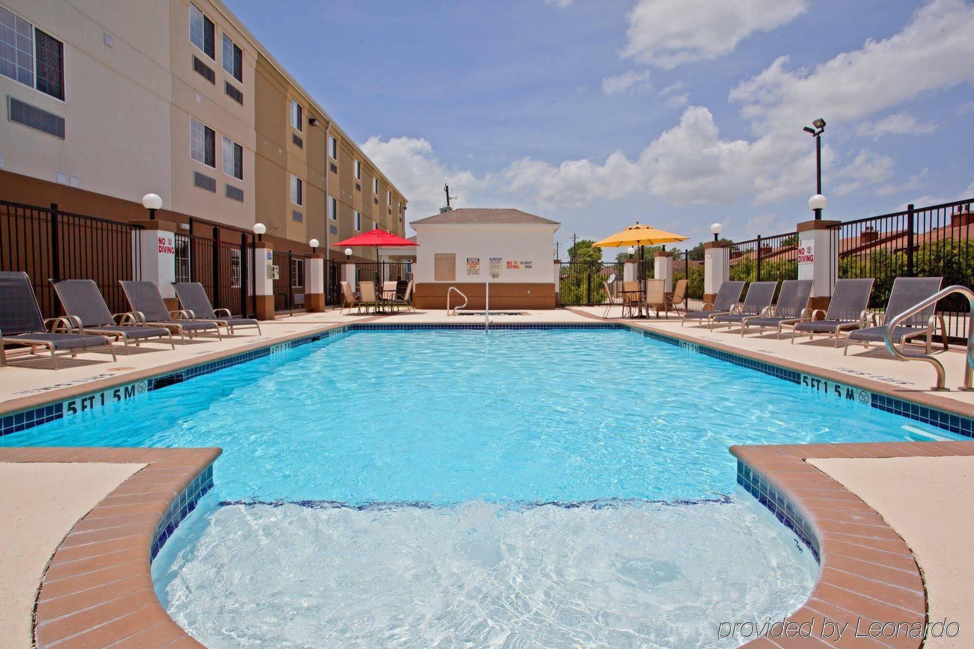 Candlewood Suites Houston Westchase - Westheimer By Ihg Extérieur photo